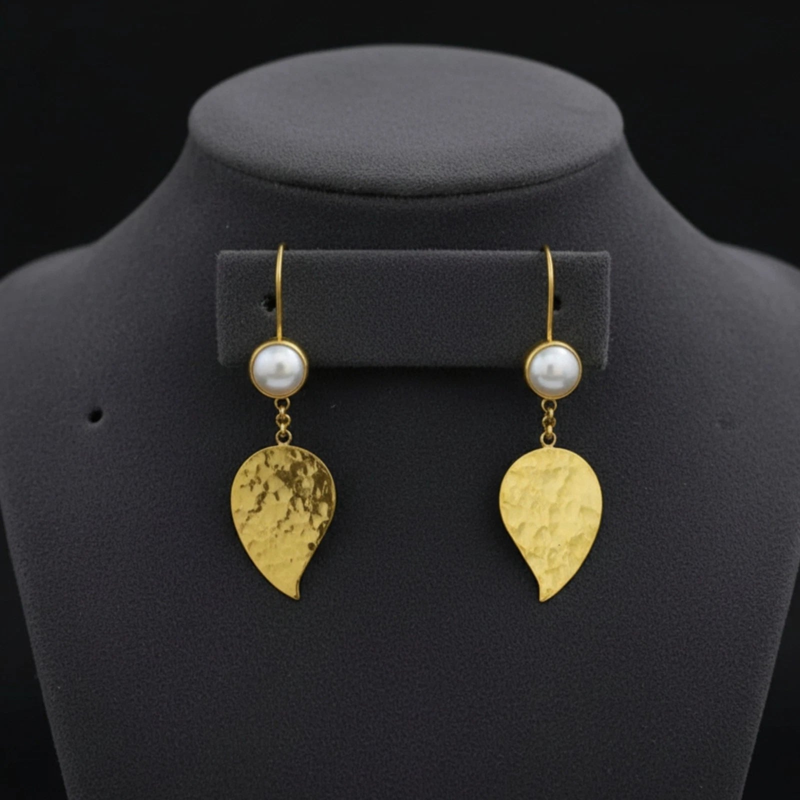 Pearl Leaf earrings by artisan Sultan, Bodrum Turkish designer jewelry with 925 silver and Aegean spirit
