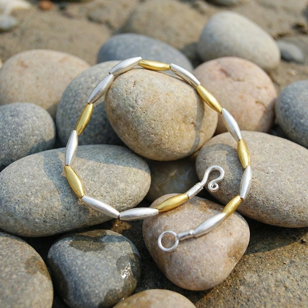 Bicolor Troy wheat bracelet detail showing 925 silver and 24K gold plating, handcrafted Turkish artisan jewelry from Bodrum atelier