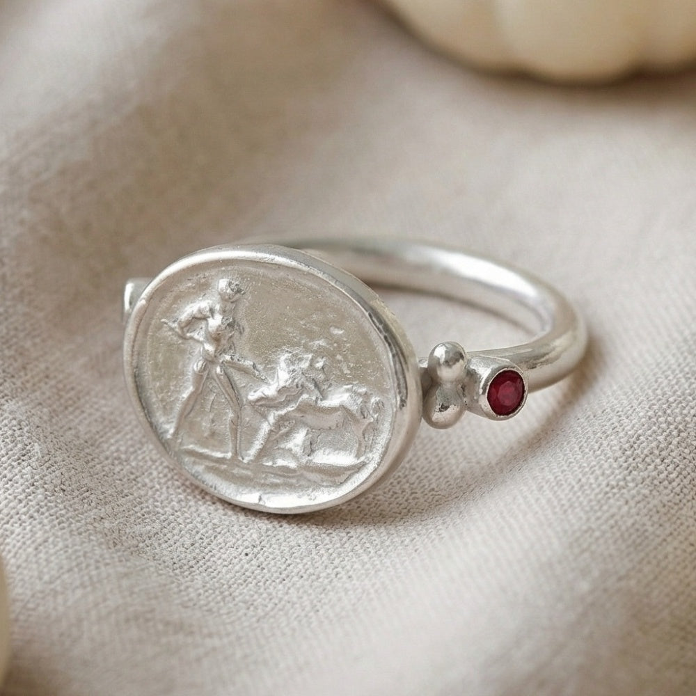  Designer lion hunter ring, handcrafted statement jewelry by Sultan