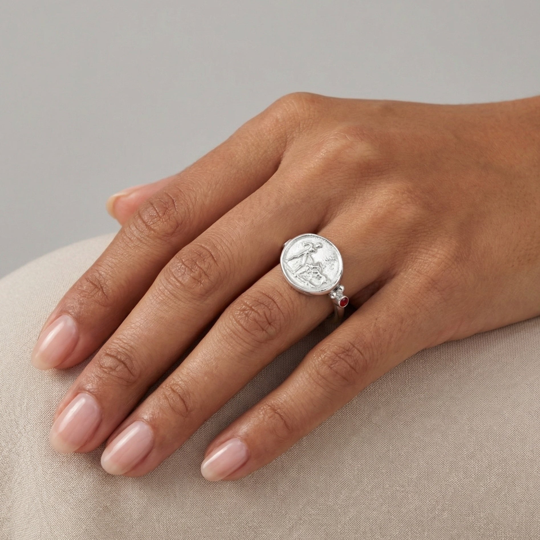 Turkish lion hunter ring detail, artisan jewelry, bravery symbol