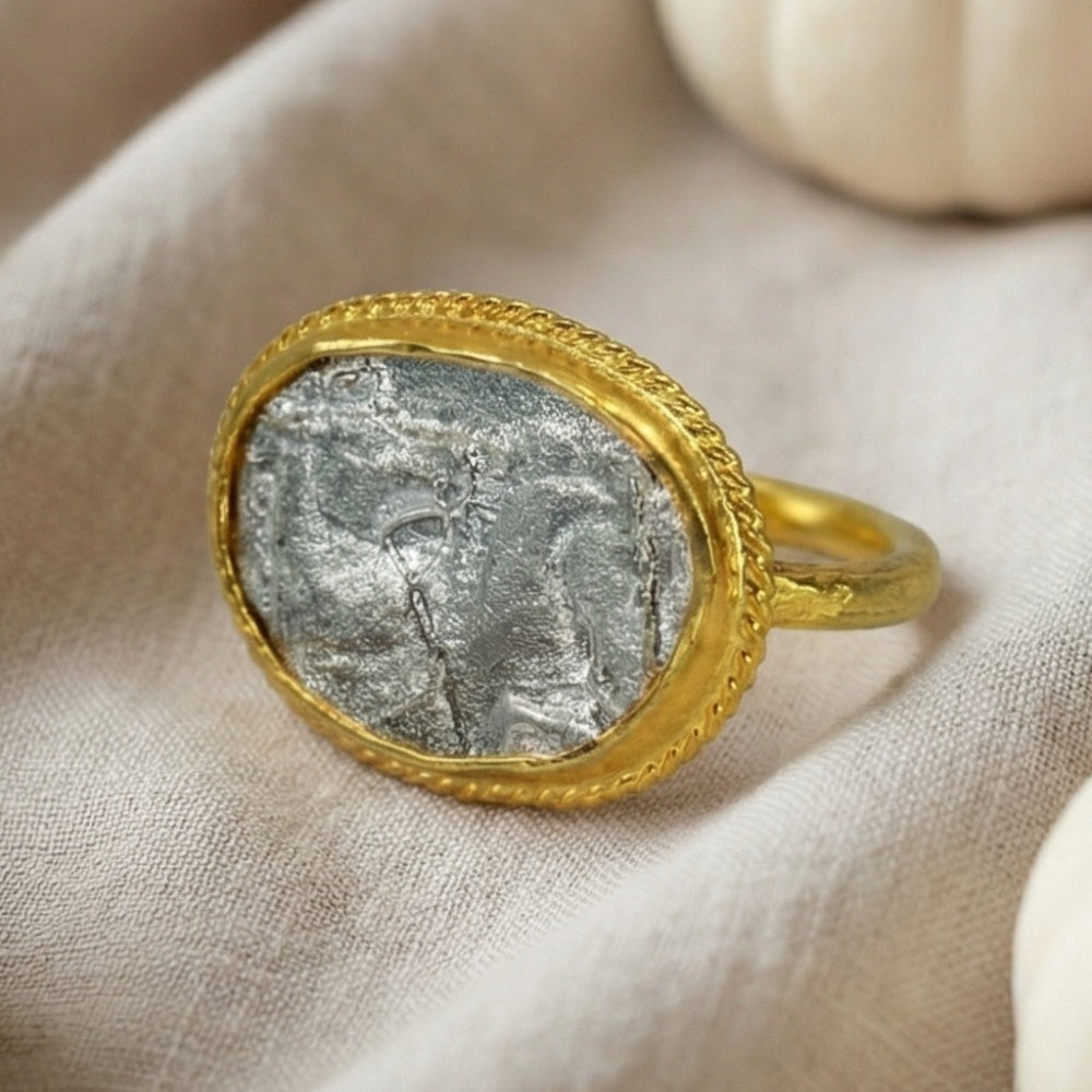 925 silver wild horse ring featuring ancient-inspired design by artisan Sultan, Bodrum Turkish jewelry with mustang motif representing untamed power