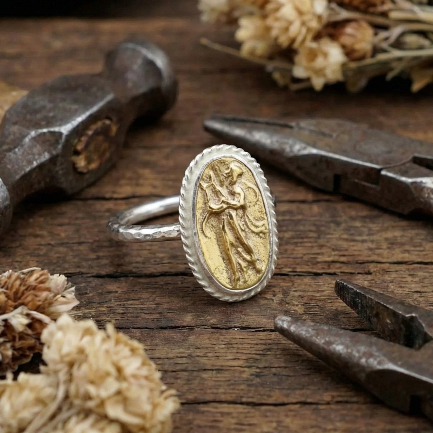 925 sterling silver lyre ring, authentic Turkish craftsmanship, symbol of harmony
