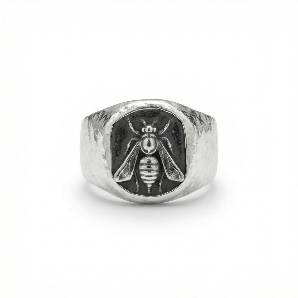 "Oxidized bee signet ring handcrafted by Sultan Yılmaz in Bodrum - 925 sterling silver Turkish men's jewelry