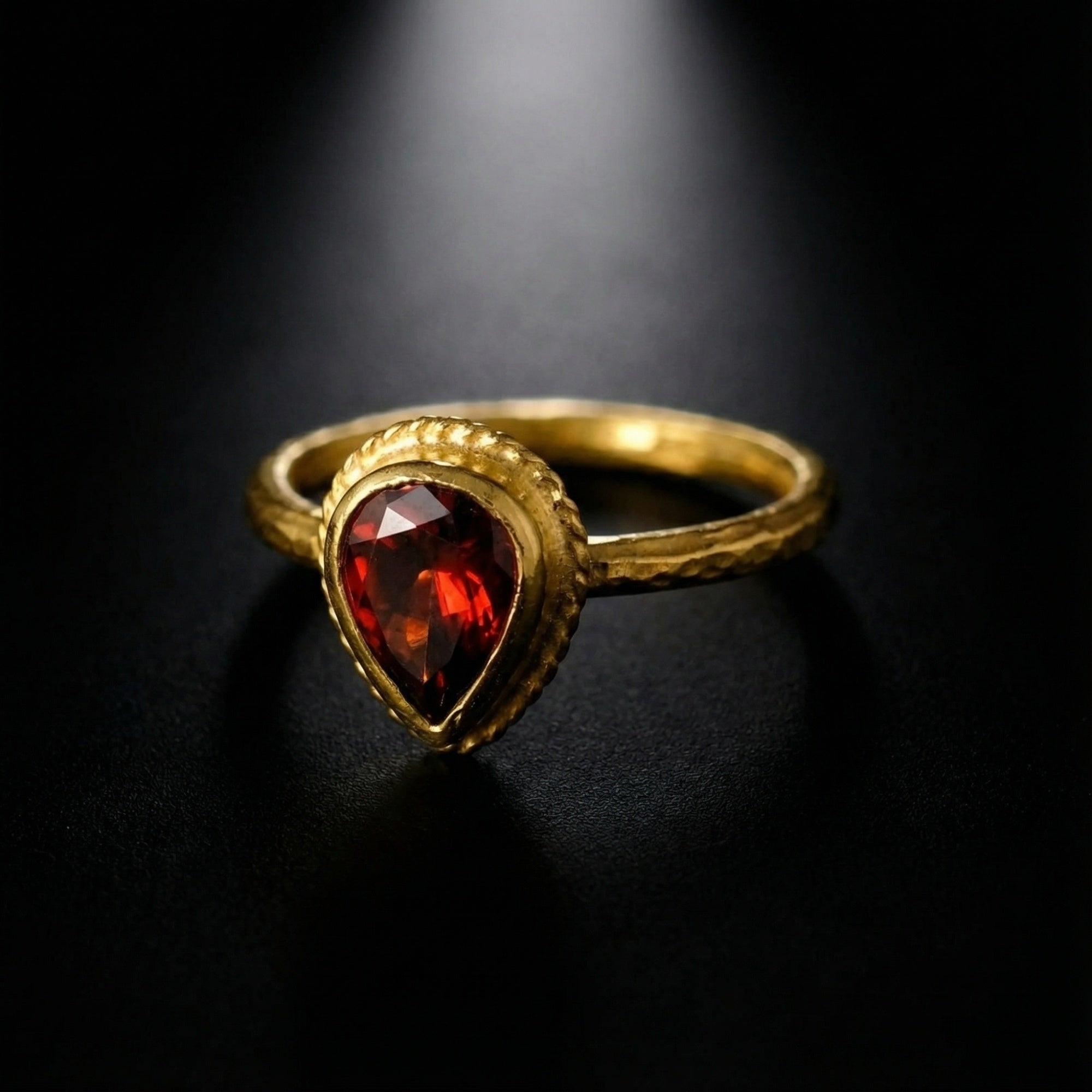 Fine Turkish garnet ring crafted in Bodrum workshop - 925 silver by Sultan