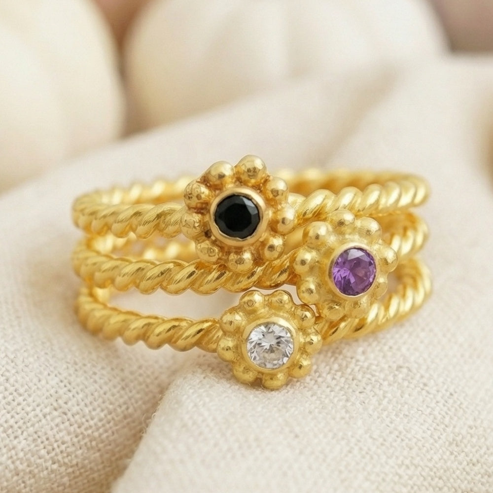 Artisan peridot amethyst ring detail showing natural green and purple gemstones with gold plating on sterling silver, handmade Turkish jewelry
