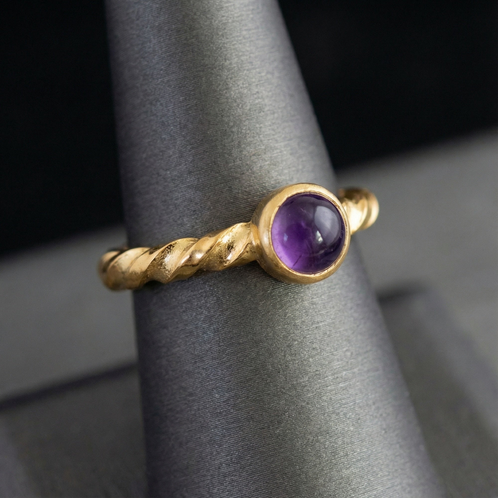Designer amethyst peace ring - handmade Turkish statement jewelry with purple gemstone by Sultan

